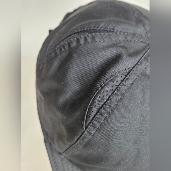 Nike OS Featherlight Dri-Fit Cap Recycled Polyester Fabric Accesory (**) - Picture 6 of 12